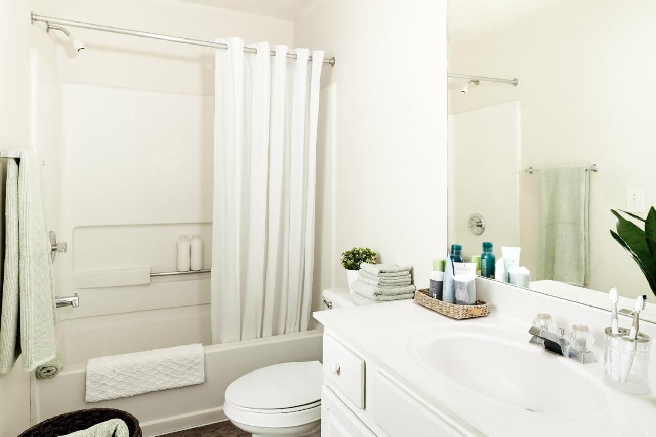 Intown Suites Extended Stay Dallas Tx - Medical Center Экстерьер фото